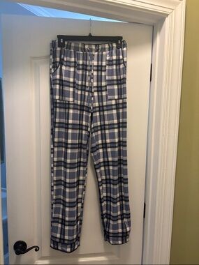 2- Lucky Brand Blue and White Plaid Sleep Pants Pants & Blue